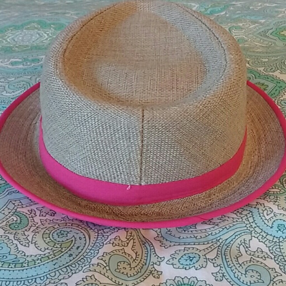 Hat - Picture 3 of 4